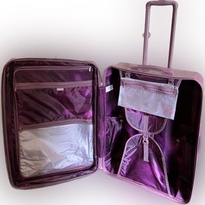 Vacay Future Uptown 28” spinner